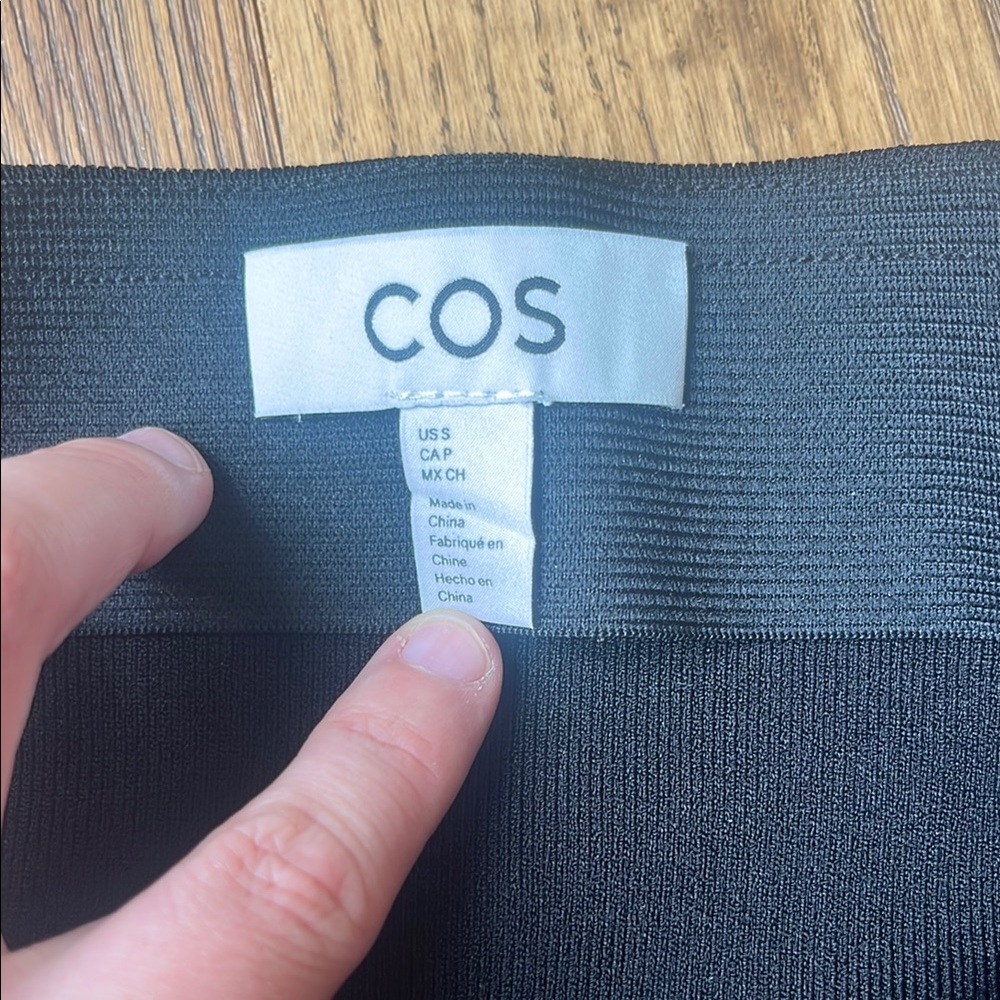 COS Black Midi Pencil Skirt for Work - Picture 8 of 10